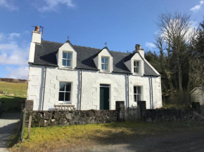 6 Knott, Portree